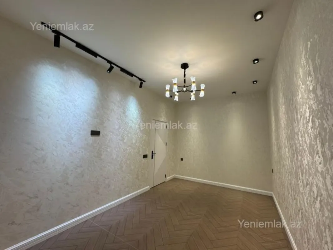 Satılır 3 otaqlı yeni tikili 55 m²