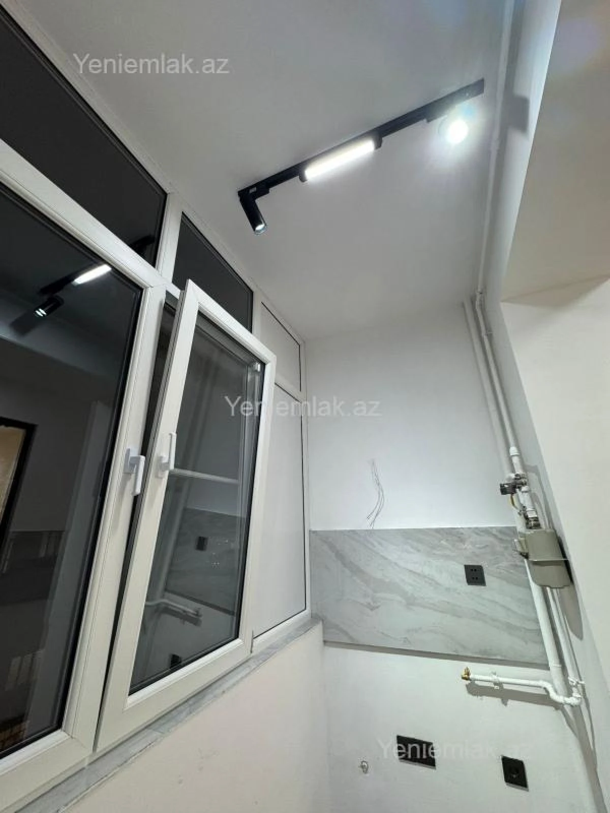 Satılır 3 otaqlı yeni tikili 55 m²