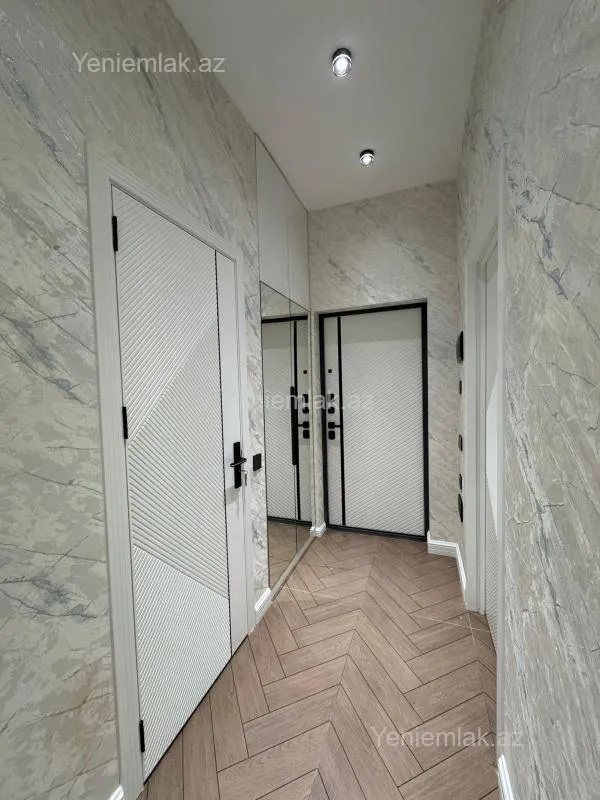 Satılır 3 otaqlı yeni tikili 55 m²