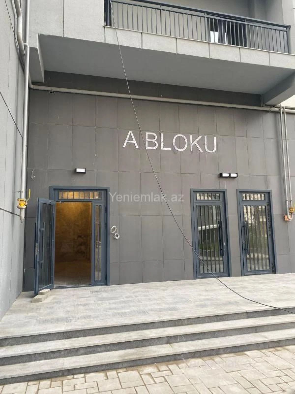 Satılır 3 otaqlı yeni tikili 78 m²