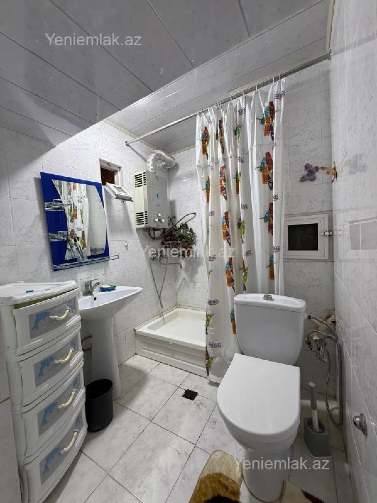 Satılır 1 otaqlı köhnə tikili 50 m²