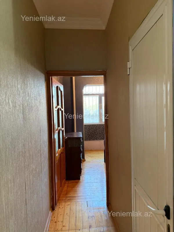 Satılır 1 otaqlı köhnə tikili 50 m²