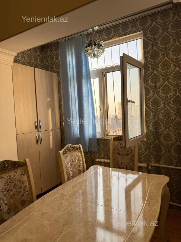 Satılır 1 otaqlı köhnə tikili 50 m²