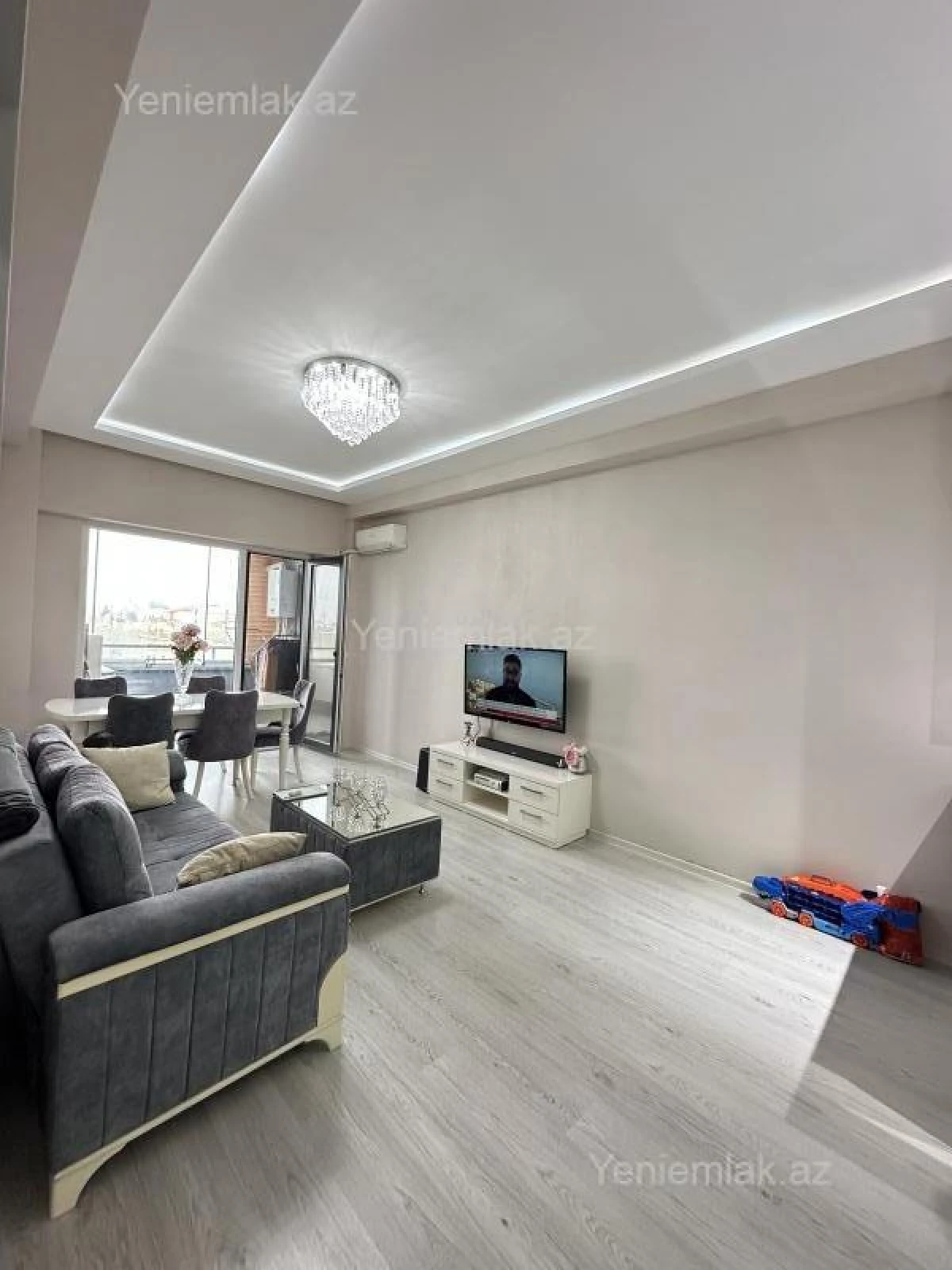 Satılır 2 otaqlı yeni tikili 72.1 m²