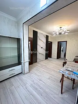 Satılır 2 otaqlı köhnə tikili 60 m²