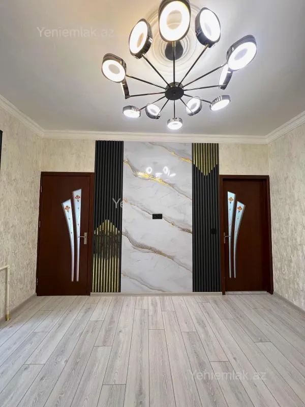 Satılır 2 otaqlı köhnə tikili 60 m²