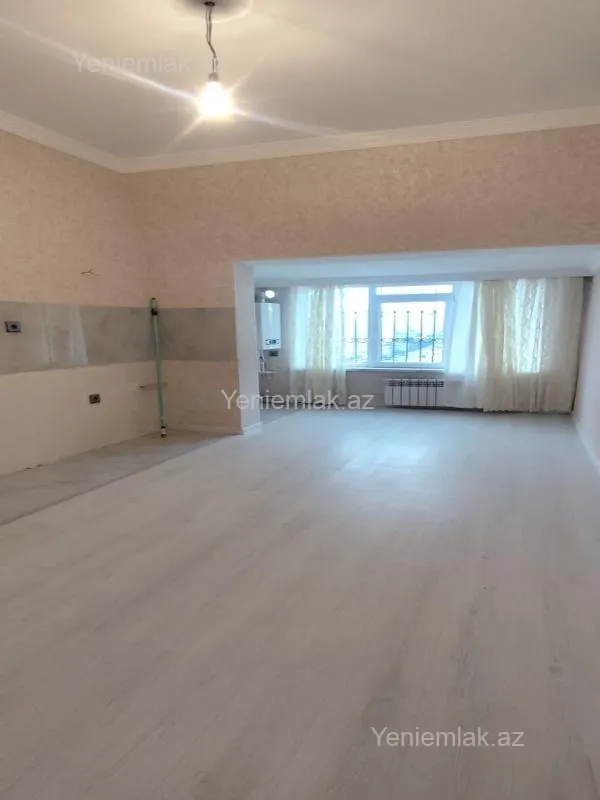 Satılır 2 otaqlı yeni tikili 75 m²