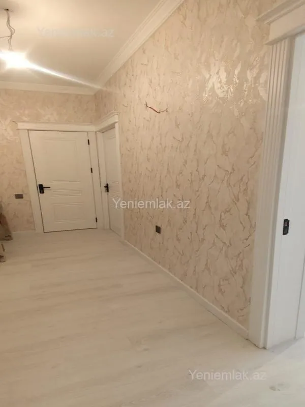Satılır 2 otaqlı yeni tikili 75 m²