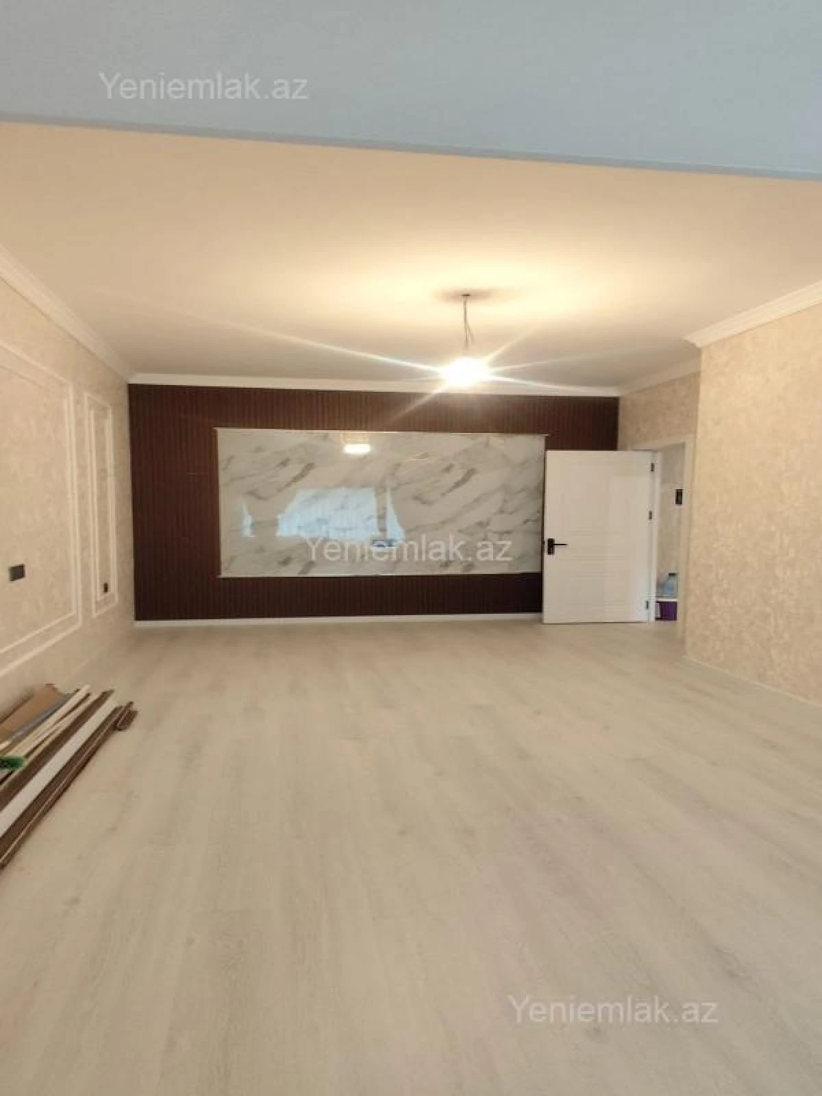 Satılır 2 otaqlı yeni tikili 75 m²