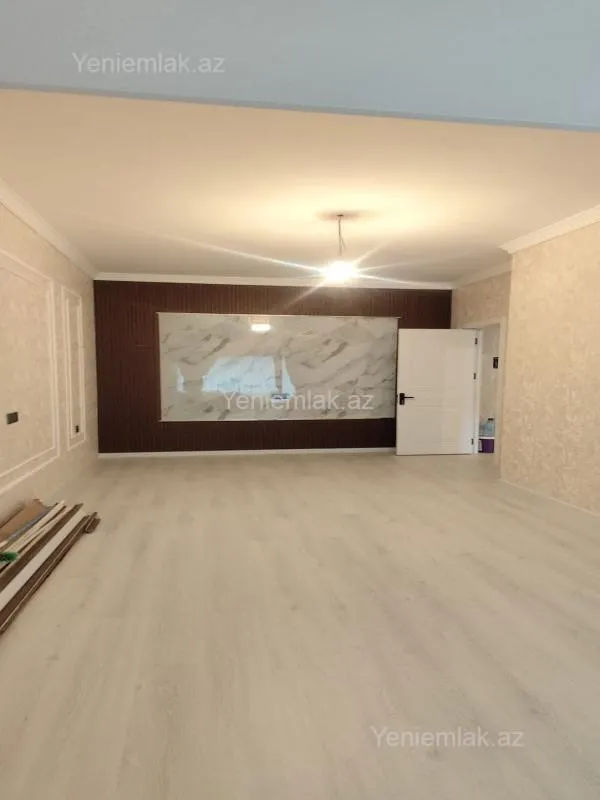 Satılır 2 otaqlı yeni tikili 75 m²