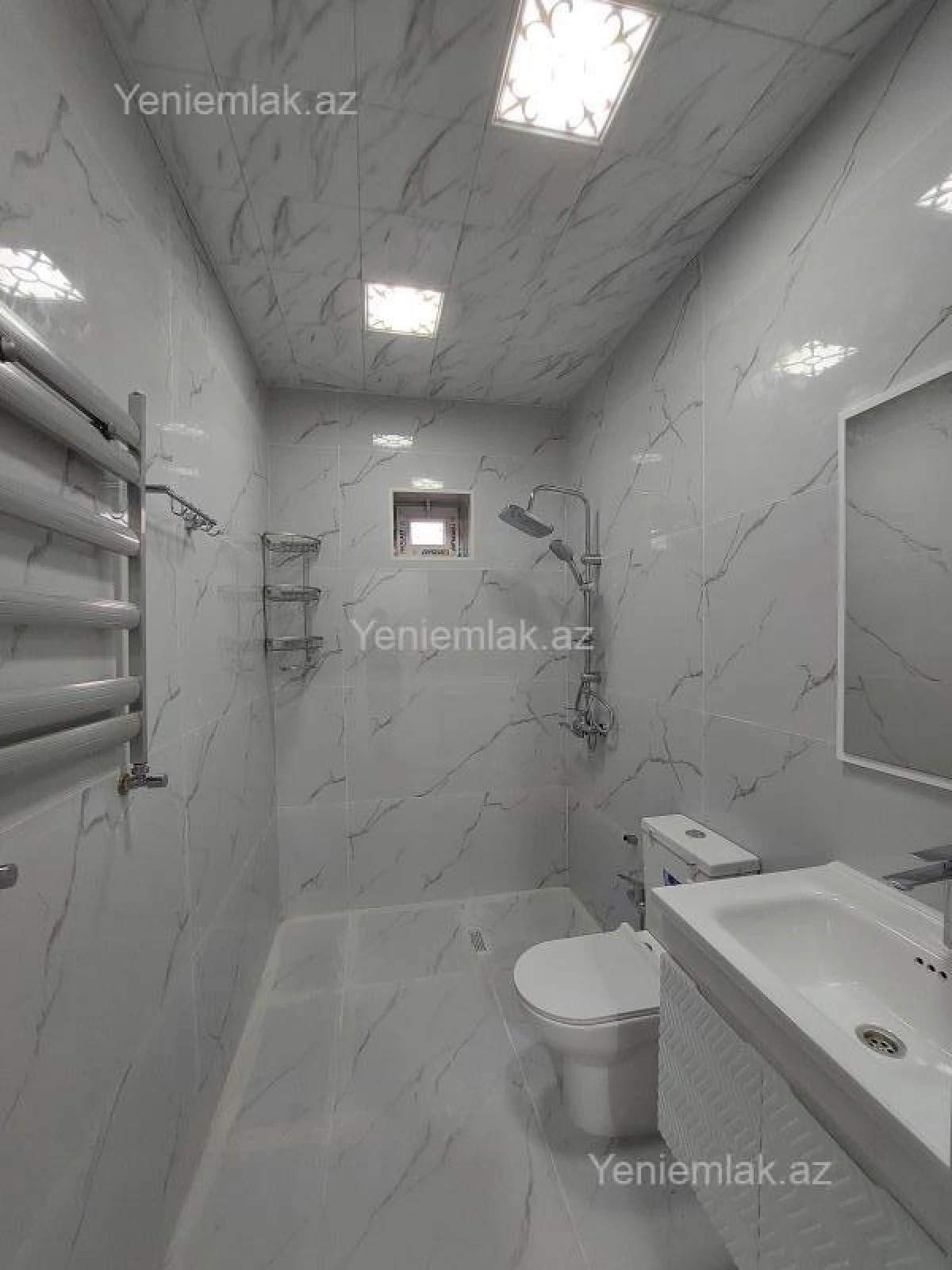 Satılır 4 otaqlı həyət evi 146 m²