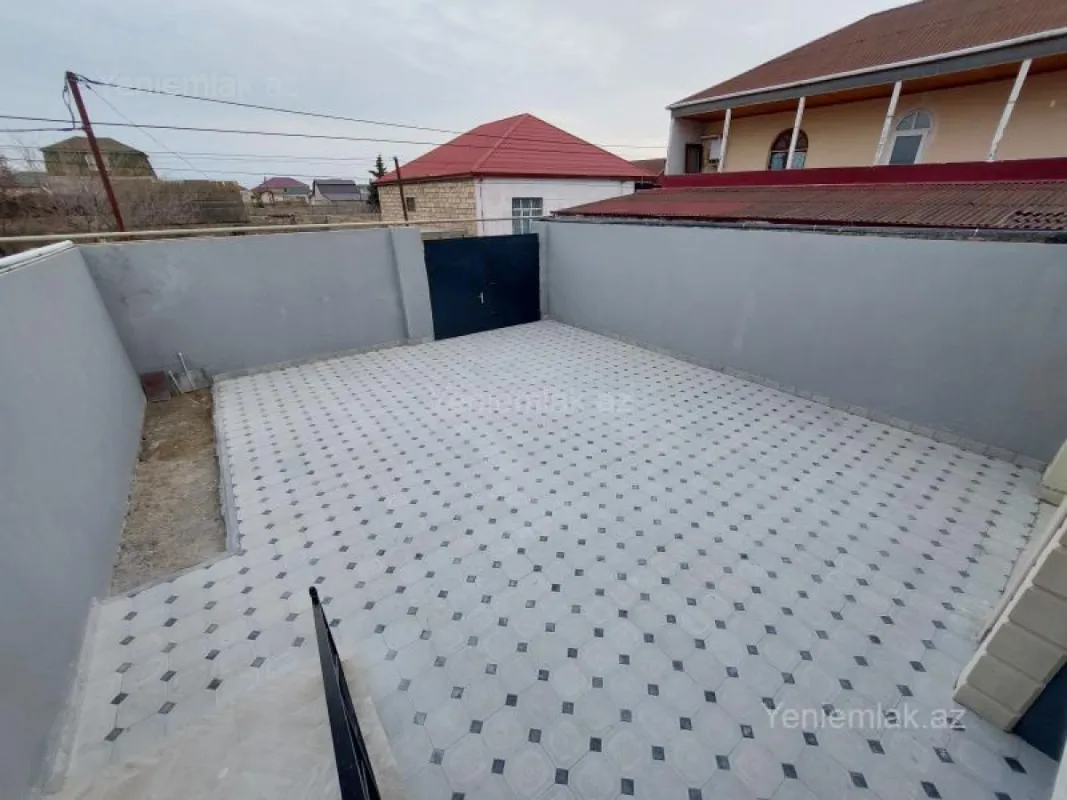 Satılır 4 otaqlı həyət evi 146 m²