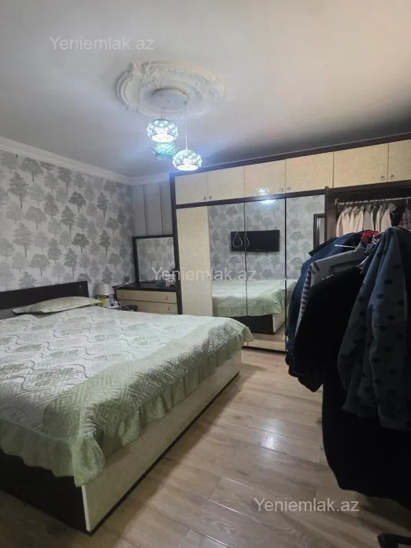 Satılır 4 otaqlı həyət evi 100 m²