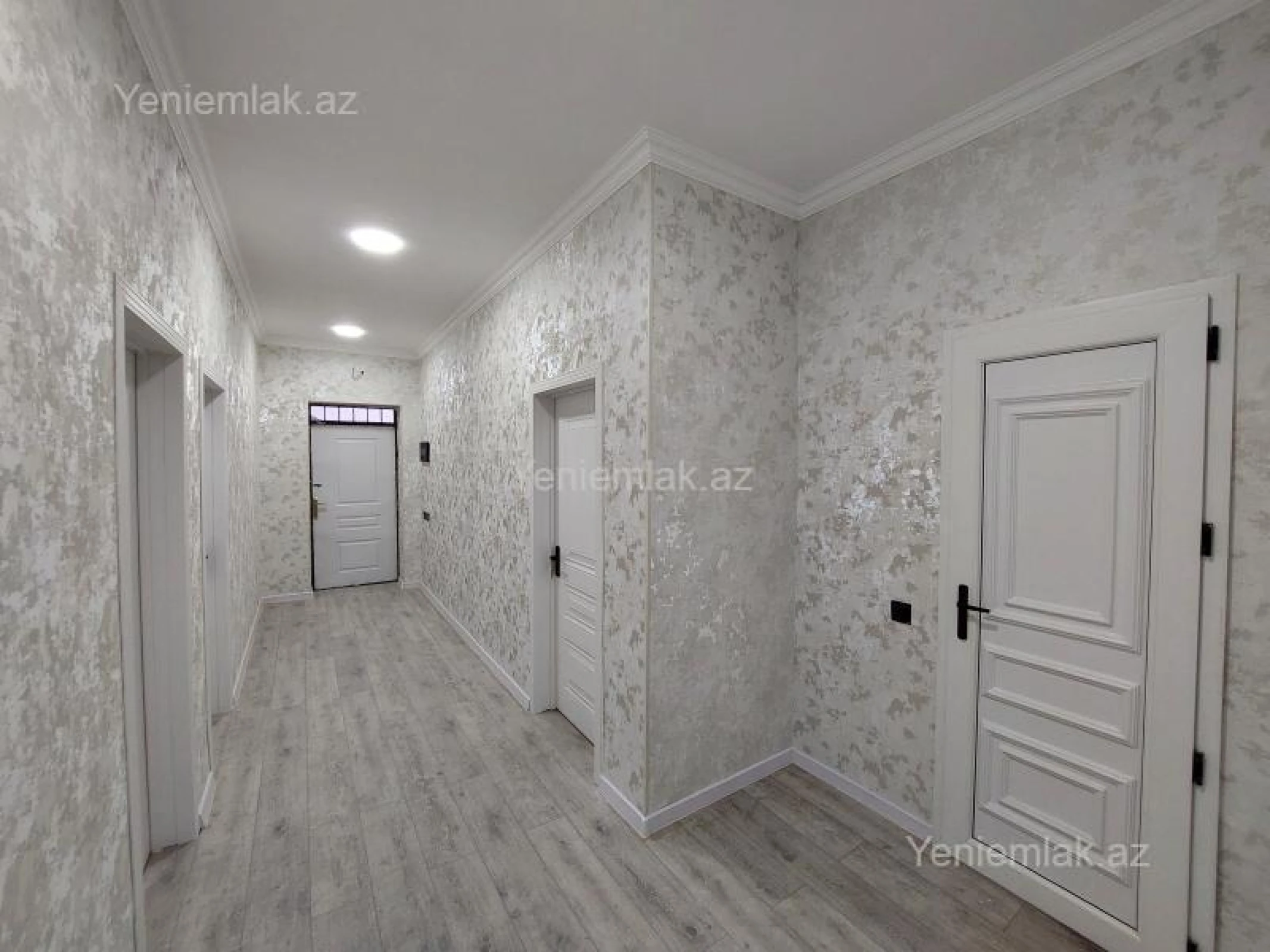 Satılır 4 otaqlı həyət evi 147 m²