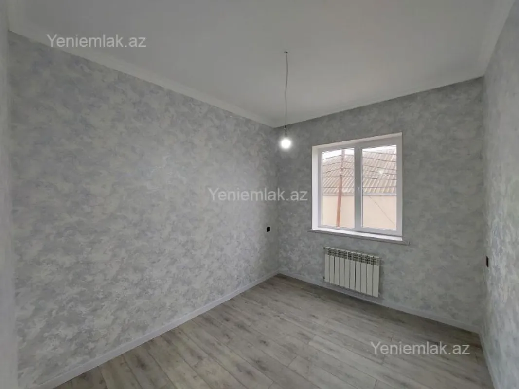 Satılır 4 otaqlı həyət evi 147 m²