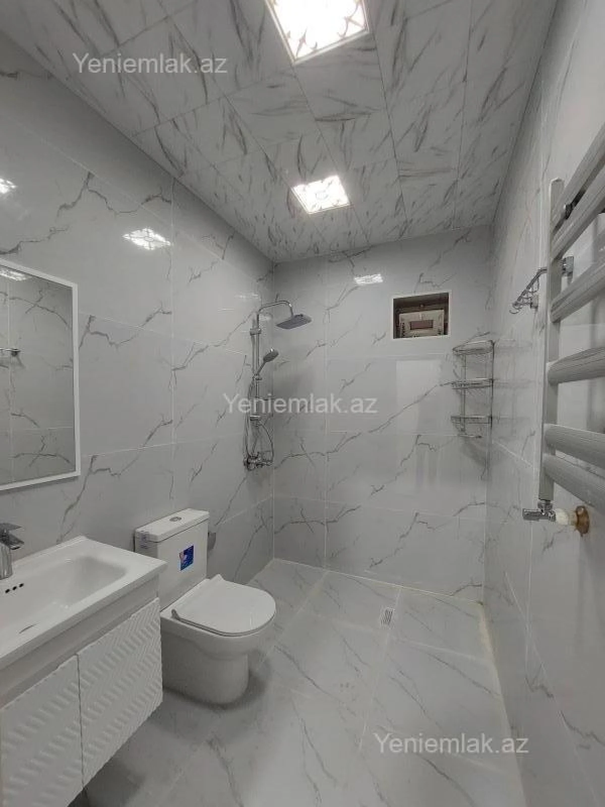 Satılır 4 otaqlı həyət evi 147 m²
