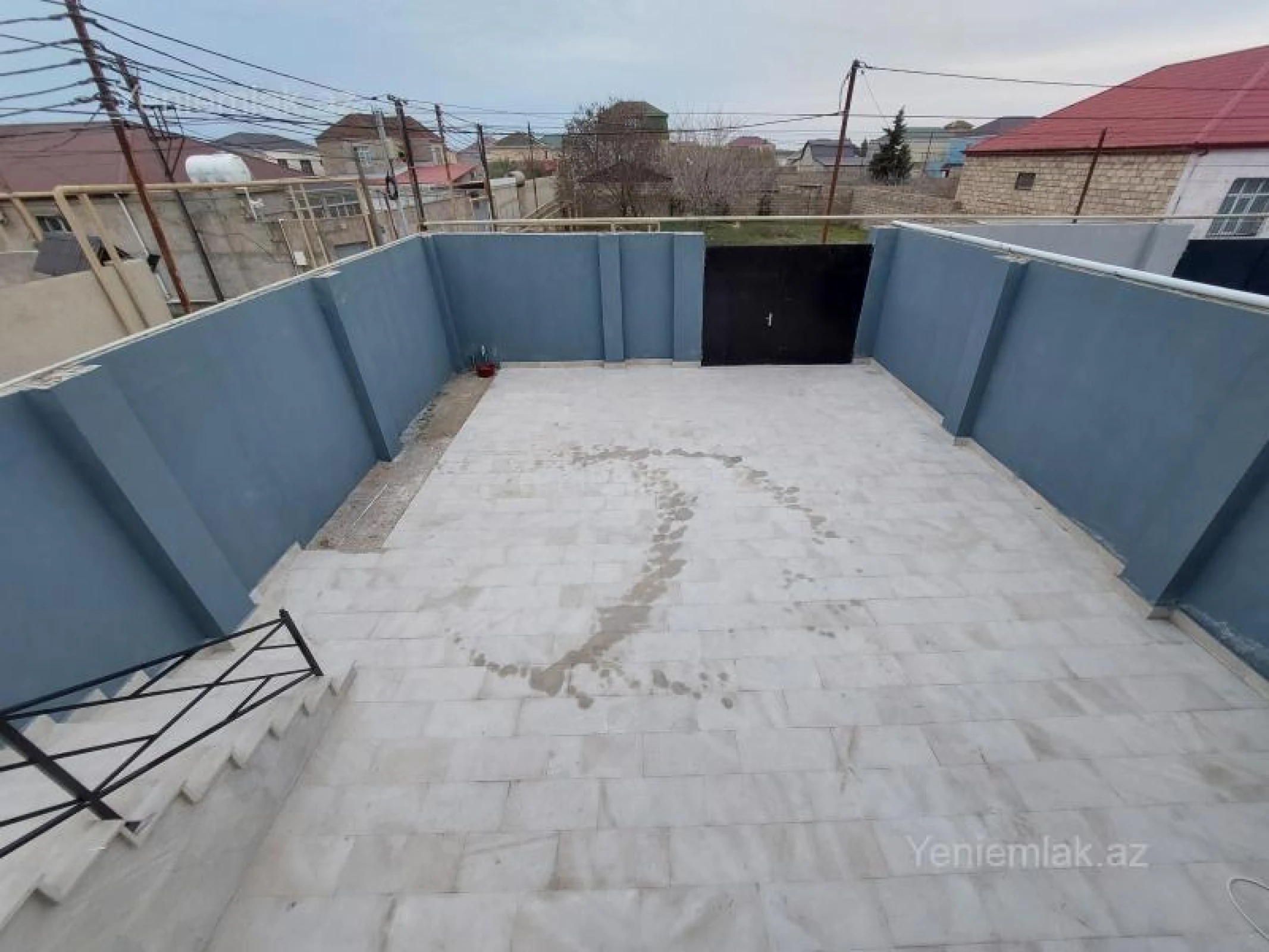 Satılır 4 otaqlı həyət evi 147 m²