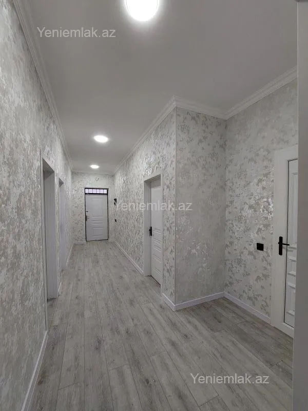Satılır 4 otaqlı həyət evi 147 m²
