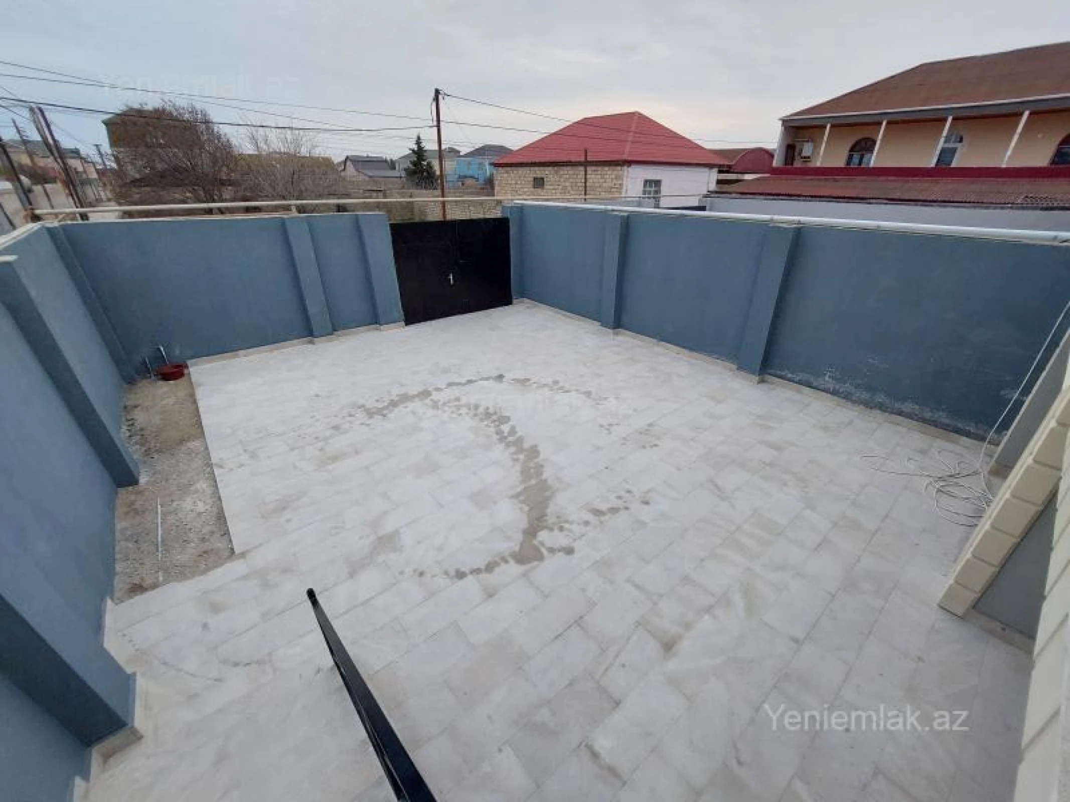 Satılır 4 otaqlı həyət evi 147 m²