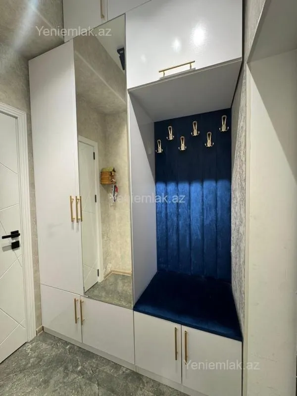 Satılır 3 otaqlı yeni tikili 65 m²