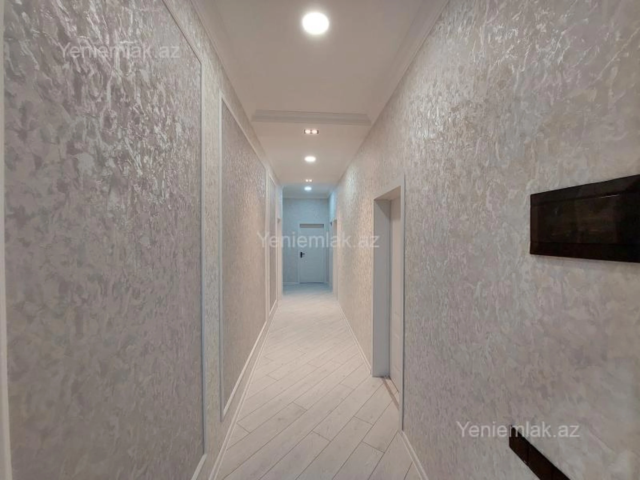 Satılır 4 otaqlı həyət evi 145 m²
