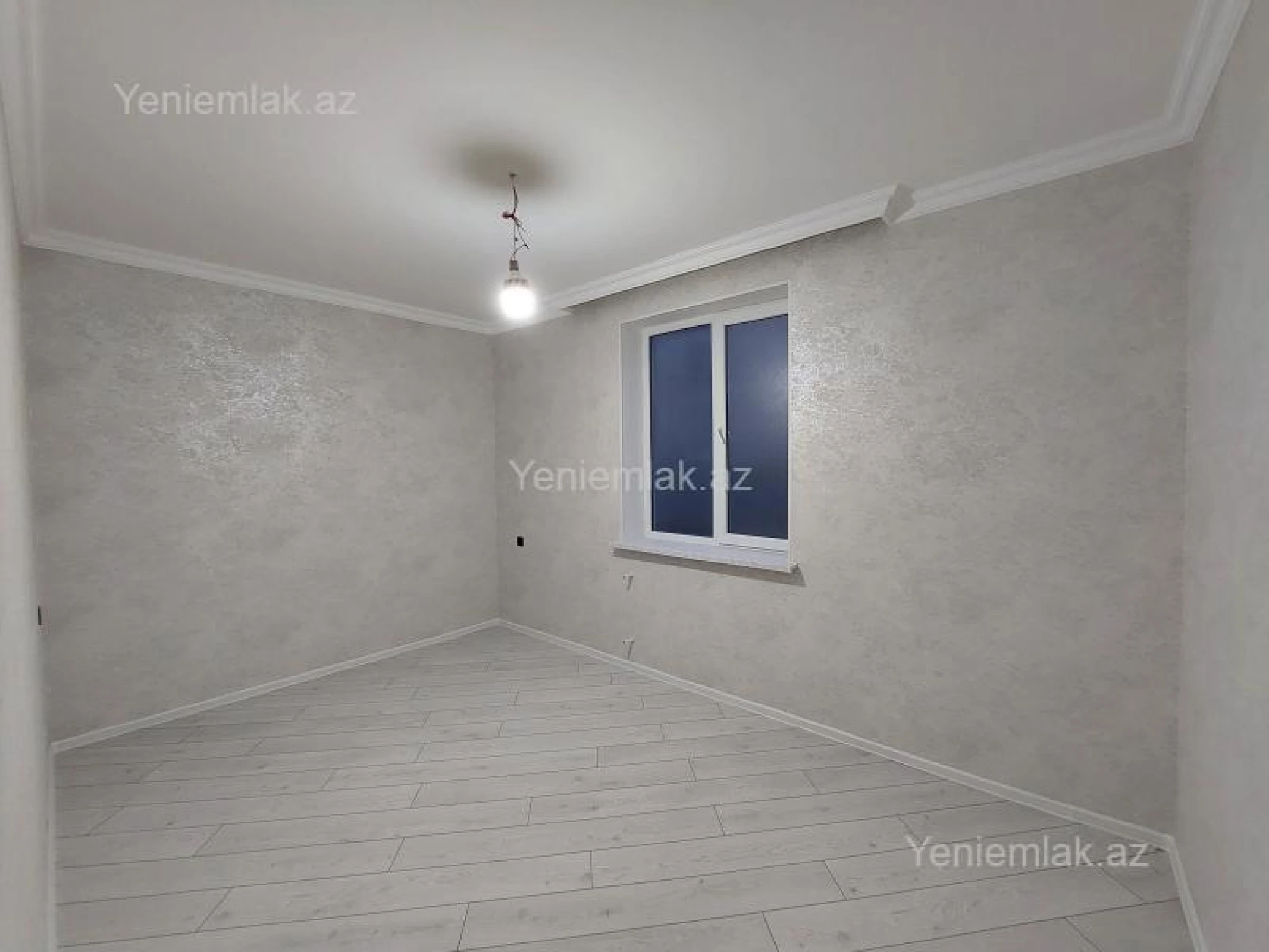 Satılır 4 otaqlı həyət evi 145 m²