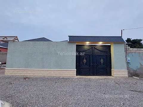 Satılır 4 otaqlı həyət evi 145 m²