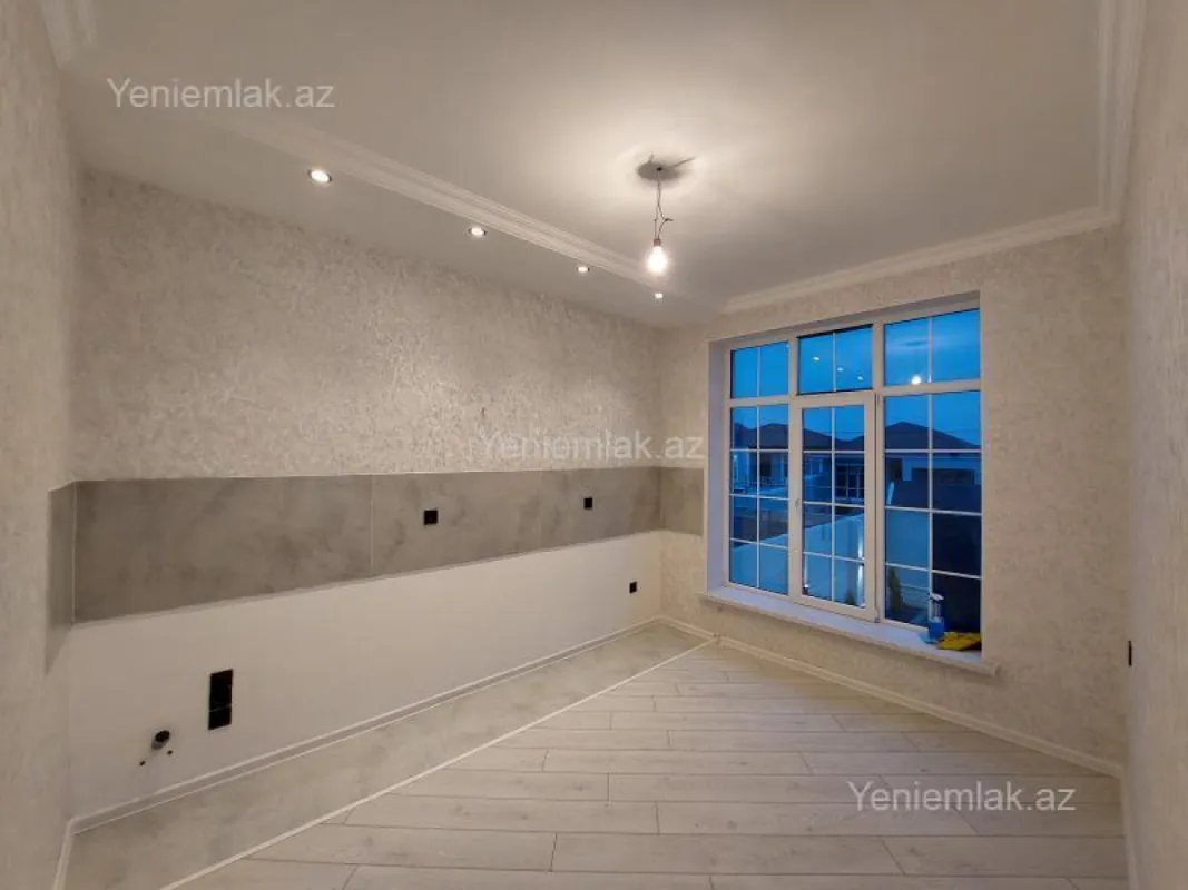 Satılır 4 otaqlı həyət evi 145 m²