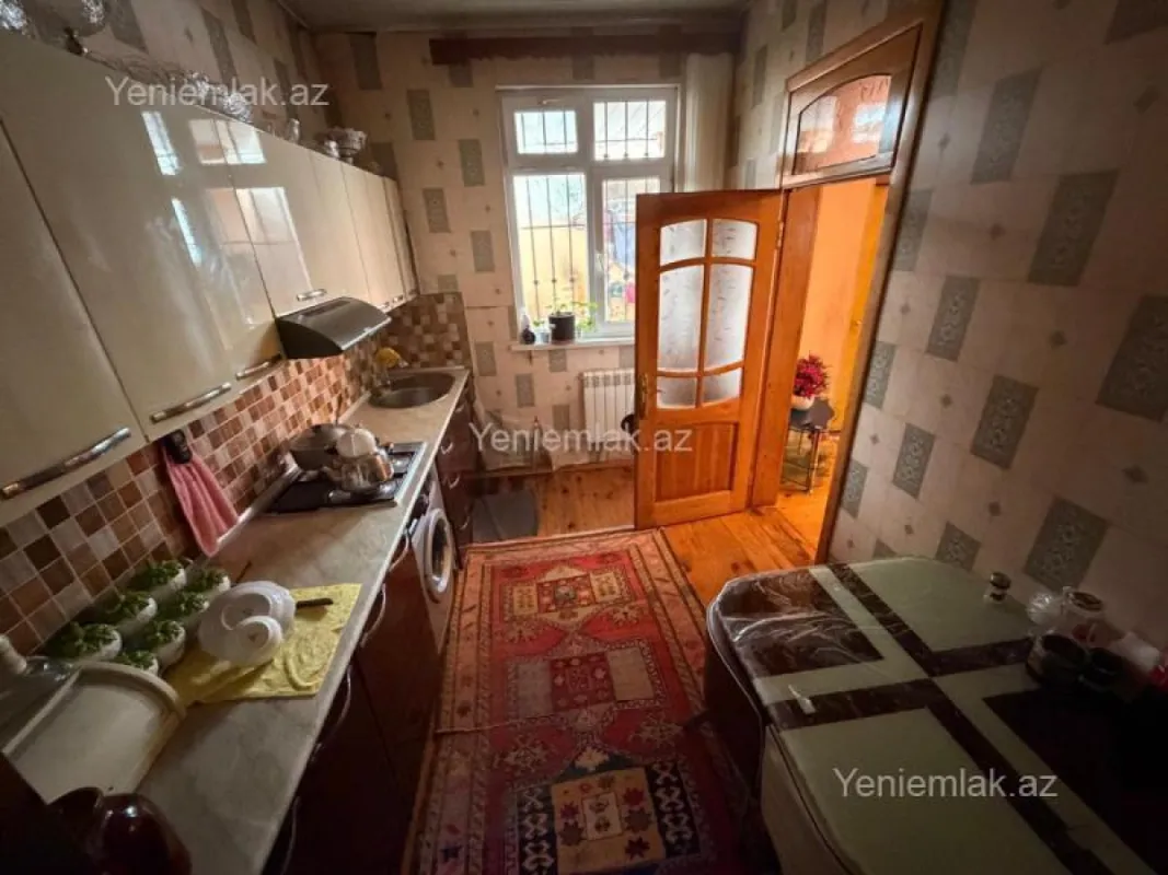 Satılır 3 otaqlı həyət evi 100 m²