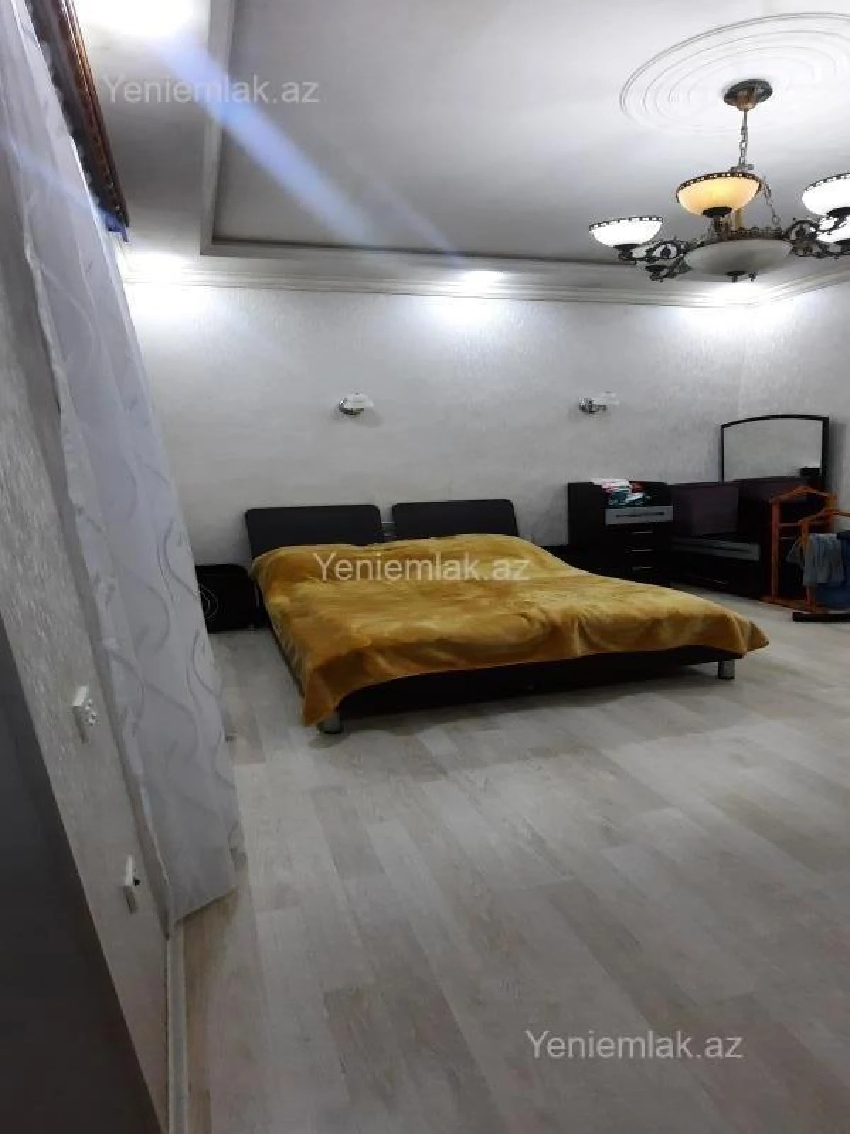 Satılır 3 otaqlı həyət evi 143 m²
