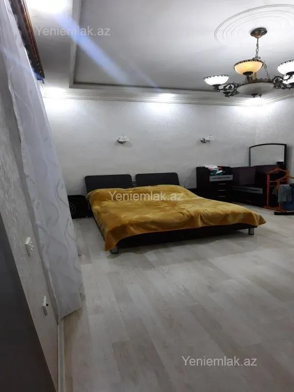 Satılır 3 otaqlı həyət evi 143 m²