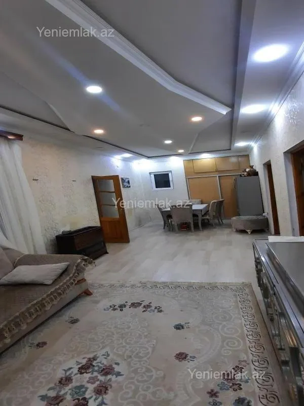 Satılır 3 otaqlı həyət evi 143 m²