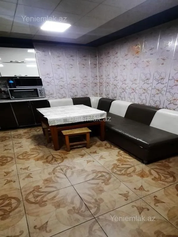 Satılır 3 otaqlı həyət evi 143 m²