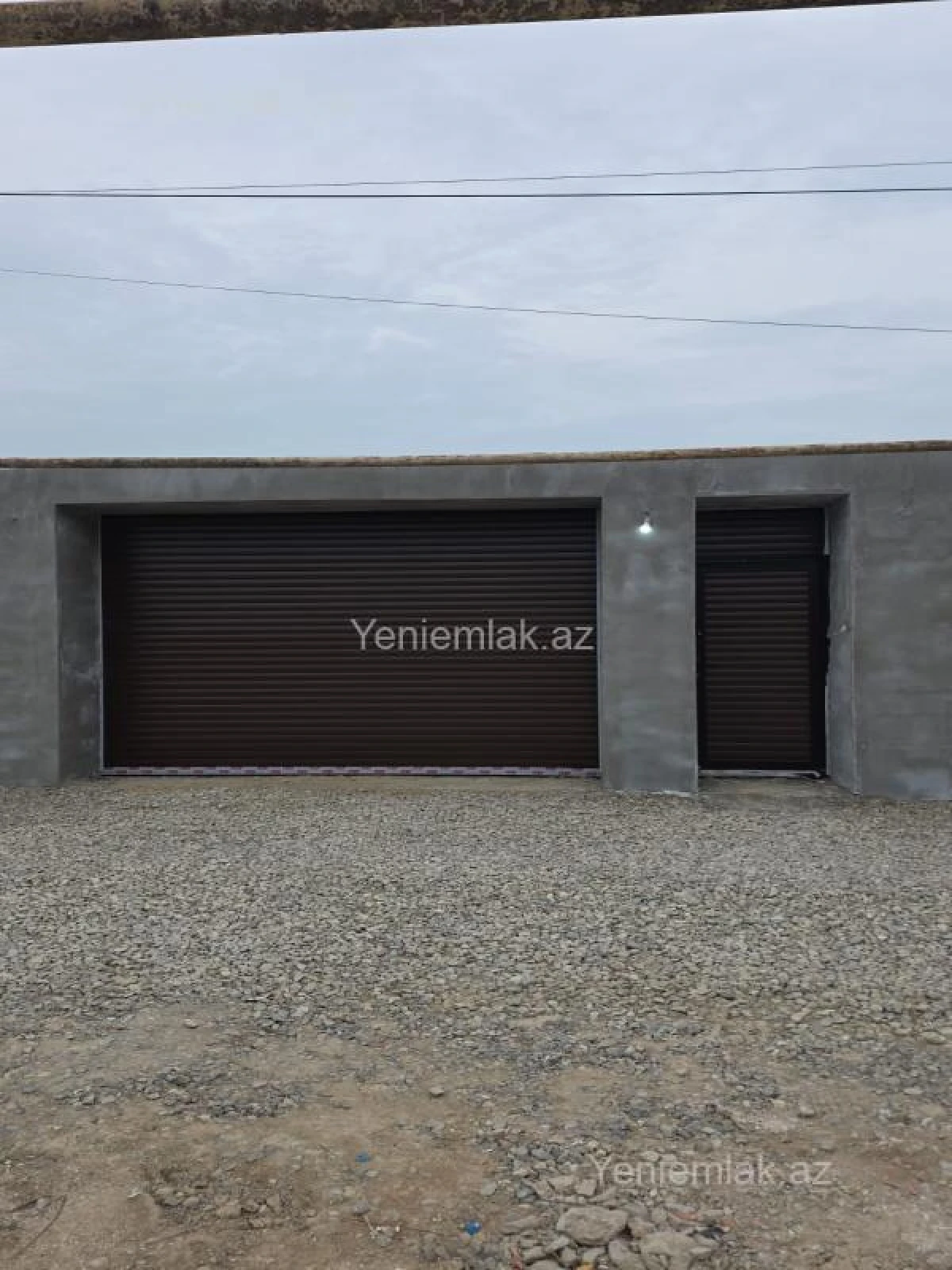 Satılır 4 otaqlı həyət evi