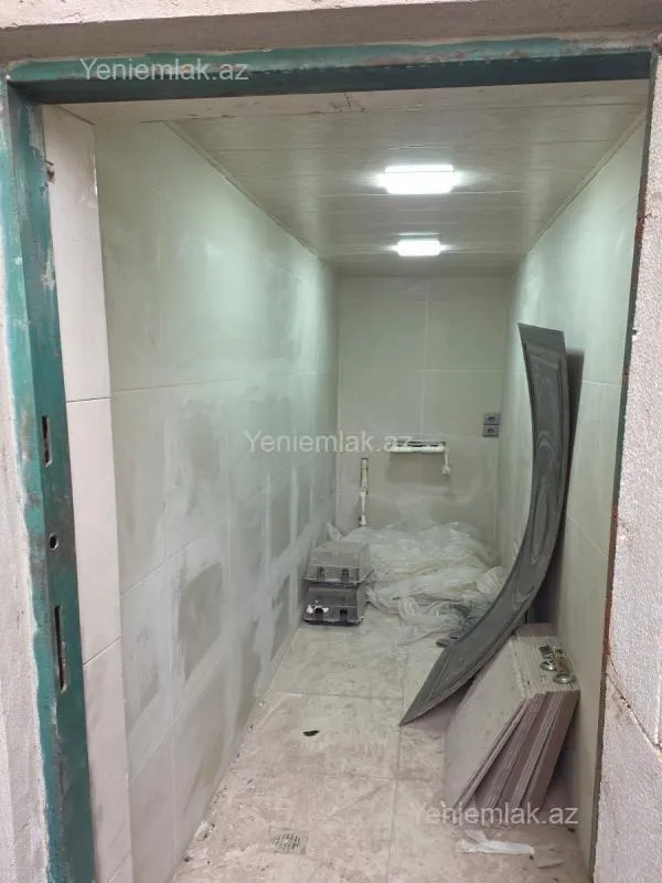 Satılır 4 otaqlı həyət evi