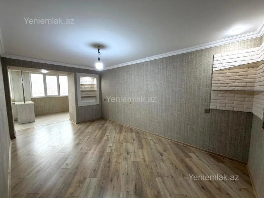 Satılır 3 otaqlı köhnə tikili 70 m²