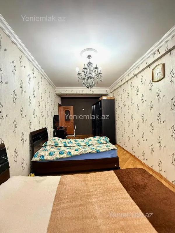 Satılır 3 otaqlı yeni tikili 140 m²
