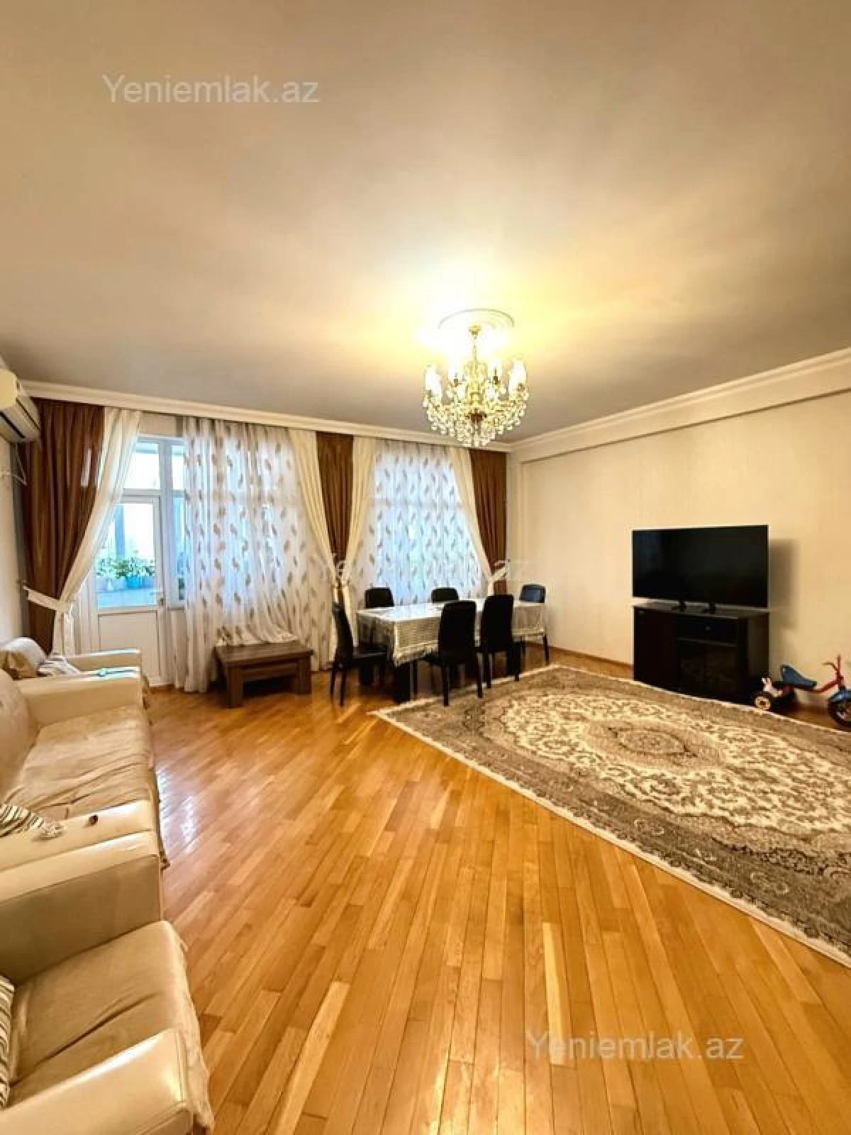 Satılır 3 otaqlı yeni tikili 140 m²