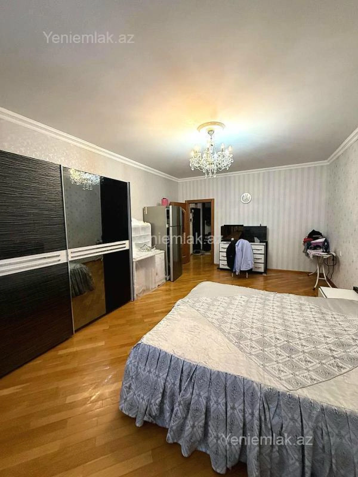 Satılır 3 otaqlı yeni tikili 140 m²