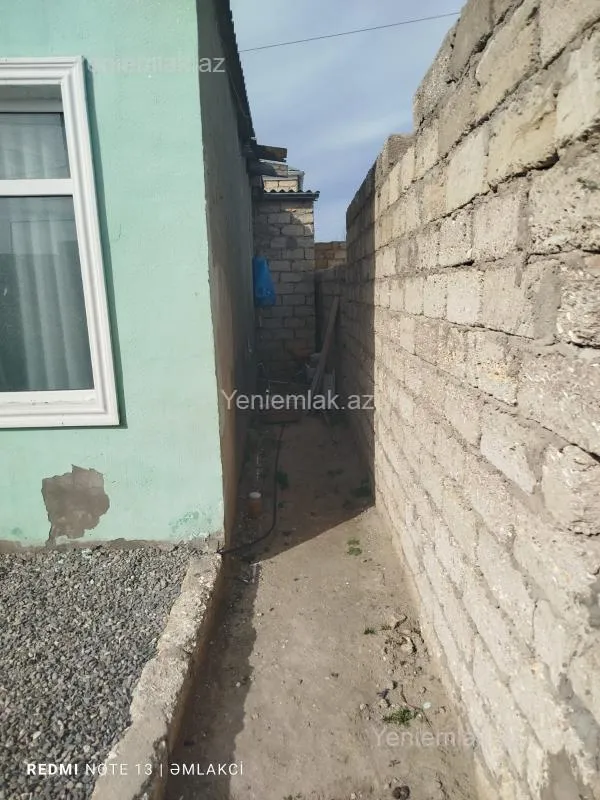 Satılır 2 otaqlı həyət evi 60 m²