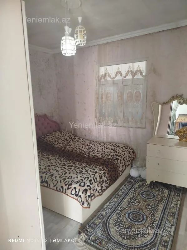 Satılır 2 otaqlı həyət evi 60 m²