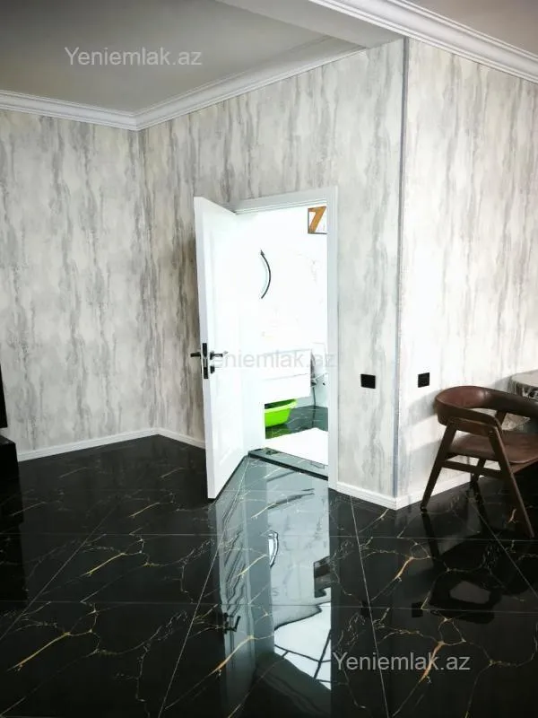 Satılır 2 otaqlı həyət evi 67 m²