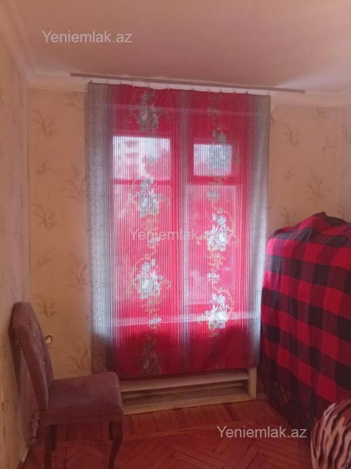 Satılır 3 otaqlı köhnə tikili 75 m²