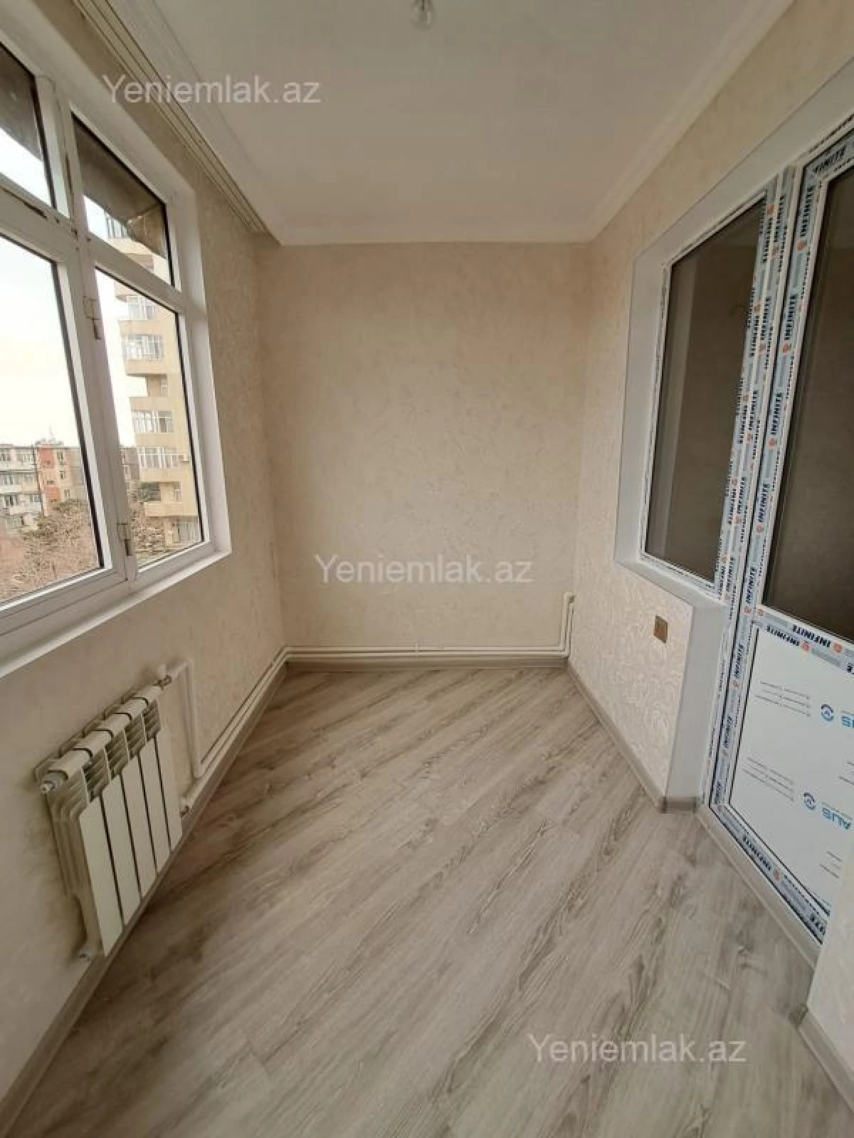 Satılır 1 otaqlı köhnə tikili 36 m²