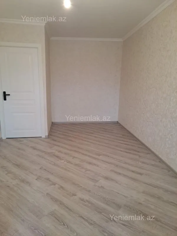 Satılır 1 otaqlı köhnə tikili 36 m²