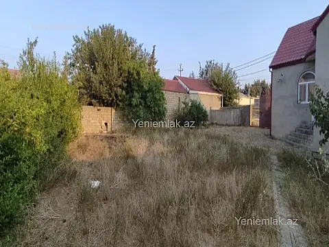 Satılır 3 otaqlı həyət evi 100 m²