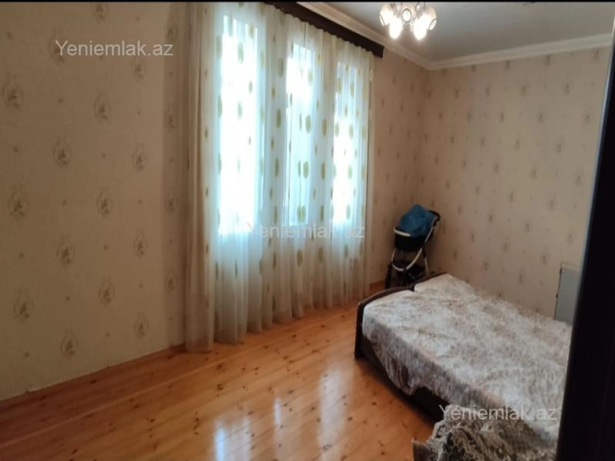 Satılır 3 otaqlı həyət evi 100 m²