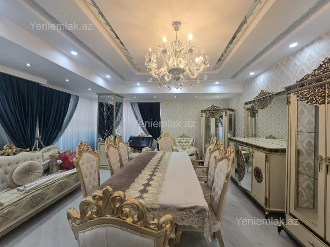 Satılır 3 otaqlı yeni tikili 125 m²