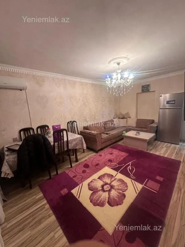 Satılır 2 otaqlı köhnə tikili 52 m²