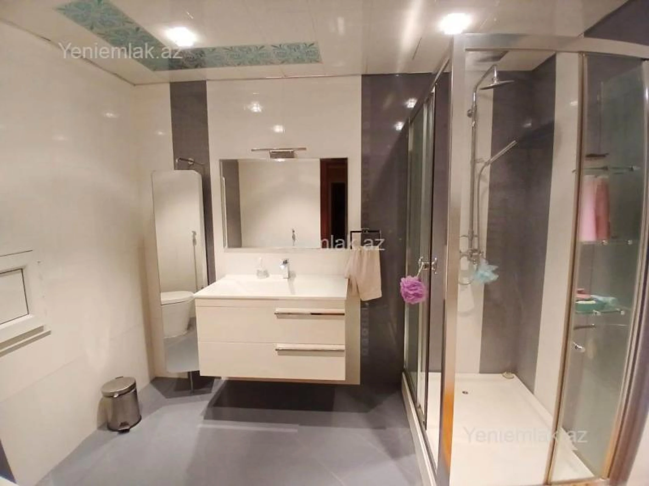 Satılır 4 otaqlı yeni tikili 162 m²